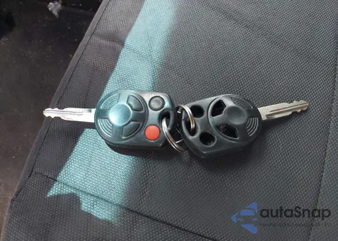 2011 Ford Escape Xlt z USA, uszkodzony, nr VIN 1FMCU0D73BKA13949